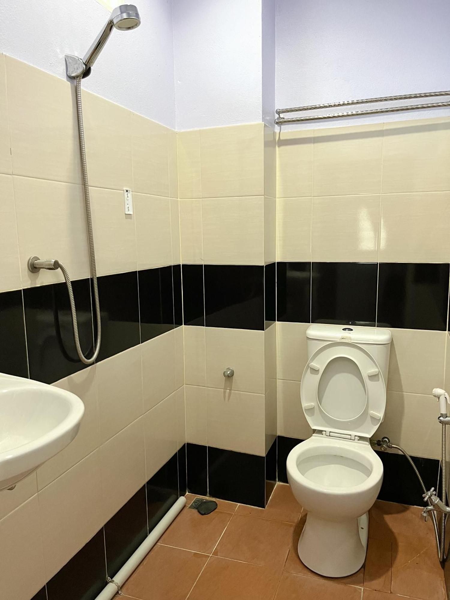 Rayyan'S Roomstay Pantai Kok Bagian luar foto