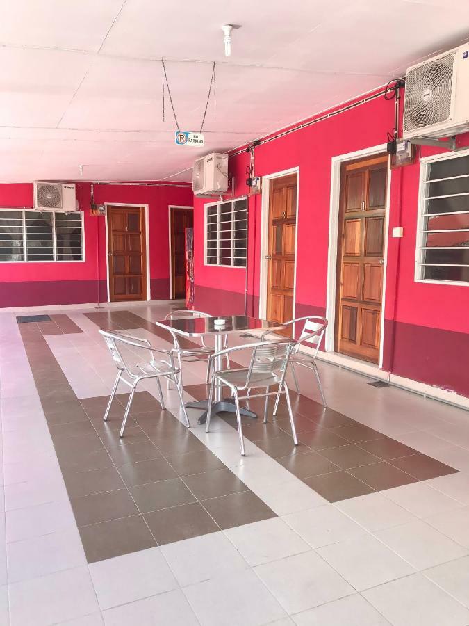 Rayyan'S Roomstay Pantai Kok Bagian luar foto